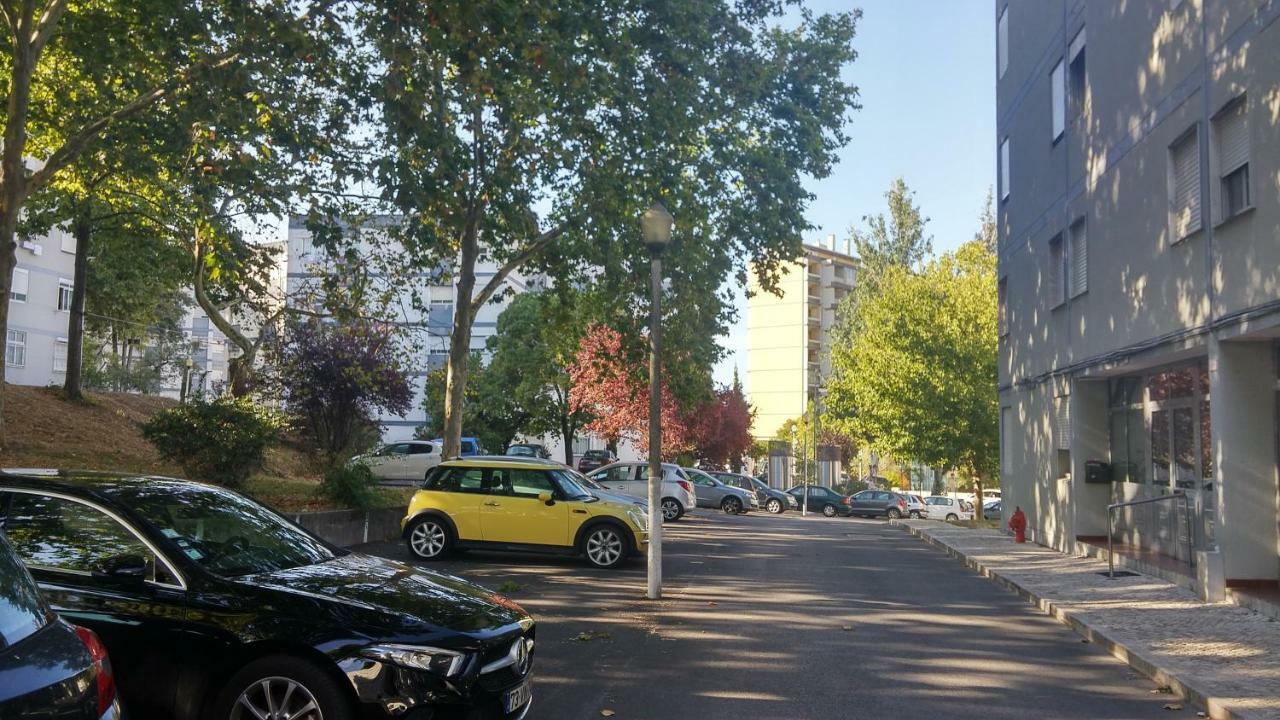 Encarnacao Metro 1/2 Apartamento Lisboa Exterior foto